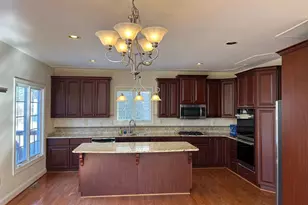 310 Waynebrook Dr, Chester Springs, PA 19425 - Photo 15