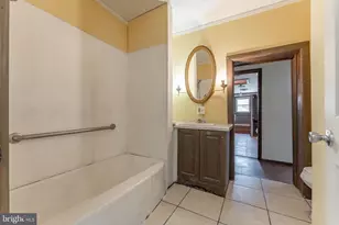 390 Mary St, Downingtown, PA 19335 - Photo 53