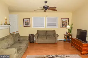 802 W Bridge St, Parkesburg, PA 19365 - Photo 15