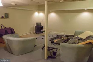 802 W Bridge St, Parkesburg, PA 19365 - Photo 27