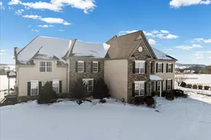 331 Ironstone Ln, Elverson, PA 19520 - Photo 1