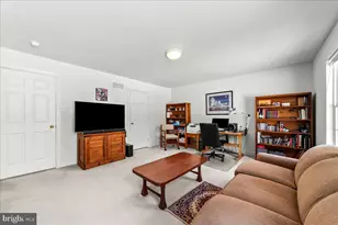 331 Ironstone Ln, Elverson, PA 19520 - Photo 31