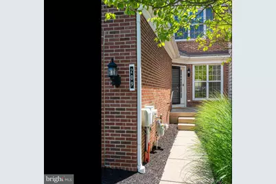 209 N Caldwell Circle, Downingtown, PA 19335 - Photo 3