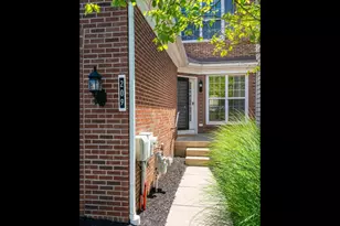 209 N Caldwell Cir, Downingtown, PA 19335 - Photo 3