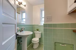 420 Dayton St, Phoenixville, PA 19460 - Photo 33