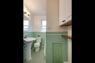 420 Dayton St, Phoenixville, PA 19460 - Photo 31