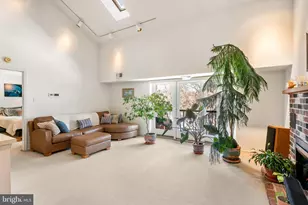 1323 Eagles Ridge Dr, Chesterbrook, PA 19087 - Photo 3