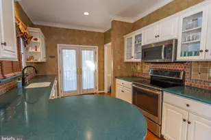 616 Yardley Ln, Downingtown, PA 19335 - Photo 9