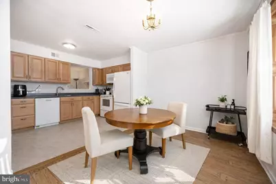 431 Carmarthen Court, Exton, PA 19341 - Photo 3