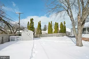 416 W Anderson Ave, Phoenixville, PA 19460 - Photo 37