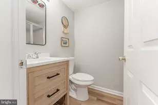 8 Matthews Run, Chester Springs, PA 19425 - Photo 61