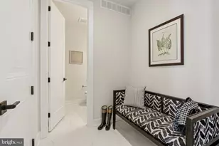 127 Alroy Rd, Malvern, PA 19355 - Photo 9