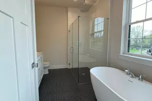 828 Spring City Rd, Phoenixville, PA 19460 - Photo 17