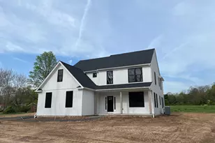 828 Spring City Rd, Phoenixville, PA 19460 - Photo 1