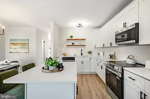 61 Pennsylvania Ave, Phoenixville, PA 19460 - Photo 3