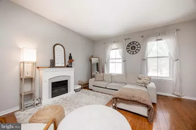 1094 Merchant Street, Coatesville, PA 19320 - Photo 5