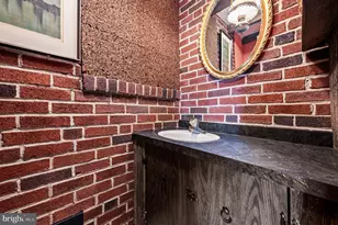 104 S 5 Points Rd, West Chester, PA 19382 - Photo 13