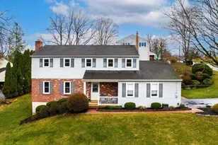 913 Baylowell Dr, West Chester, PA 19380 - Photo 1