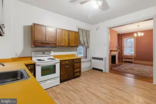 402 W Union St, West Chester, PA 19382 - Photo 17