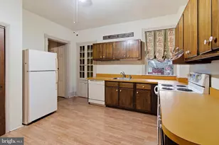 402 W Union St, West Chester, PA 19382 - Photo 19