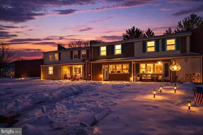 207 Westbury Court, Downingtown, PA 19335 - Photo 3