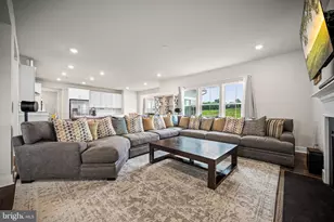 131 Violet Wy, Spring City, PA 19475 - Photo 13