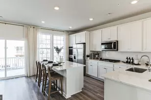 714 Ore St, Phoenixville, PA 19460 - Photo 3