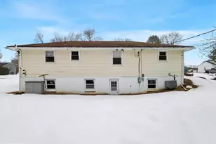 950 W Chestnut St, Coatesville, PA 19320 - Photo 25