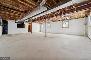 950 W Chestnut St, Coatesville, PA 19320 - Photo 23