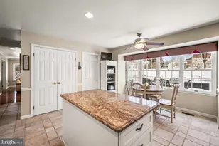 526 Beaumont Cir, West Chester, PA 19380 - Photo 11