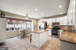 526 Beaumont Cir, West Chester, PA 19380 - Photo 9