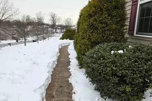 119 Burgundy Ln, Coatesville, PA 19320 - Photo 7