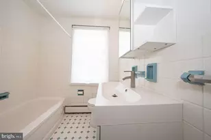 1105 Waterloo Rd, Berwyn, PA 19312 - Photo 27