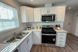 16 Vintage Ln, Honey Brook, PA 19344 - Photo 11