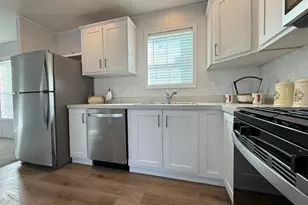 16 Vintage Ln, Honey Brook, PA 19344 - Photo 9