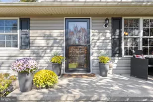 7 Richard Wilson Dr, Coatesville, PA 19320 - Photo 5