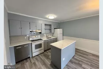 363 E Lancaster Avenue, Downingtown, PA 19335 - Photo 5