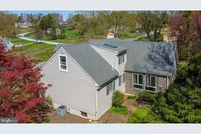 124 Columbia Drive, Coatesville, PA 19320 - Photo 3