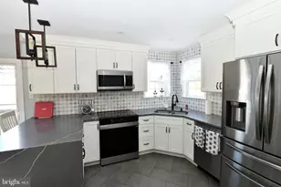 217 Turnberry Dr, Thorndale, PA 19372 - Photo 9