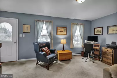 307 Kent Circle, Downingtown, PA 19335 - Photo 3