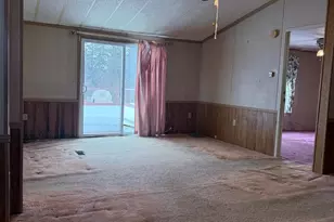 109 Azalea Cir, Honey Brook, PA 19344 - Photo 3