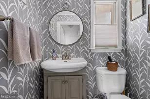 117 Wayne Ave, Malvern, PA 19355 - Photo 17