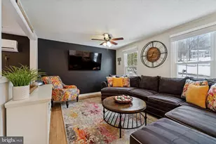 203 Katherine Ln, Coatesville, PA 19320 - Photo 3