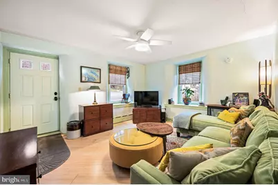 20 N Brandywine Avenue, Coatesville, PA 19320 - Photo 7