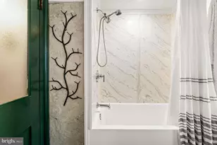 20 N Brandywine Ave, Coatesville, PA 19320 - Photo 19