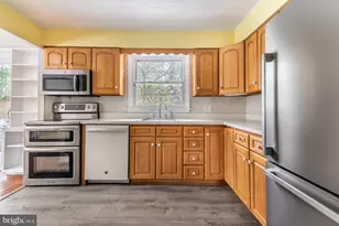 2126 Robin Ln, Pottstown, PA 19465 - Photo 9