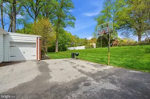 647 Fernfield Cir, Wayne, PA 19087 - Photo 31