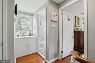 647 Fernfield Cir, Wayne, PA 19087 - Photo 23