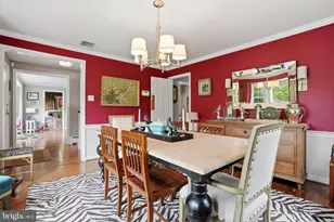 647 Fernfield Cir, Wayne, PA 19087 - Photo 9