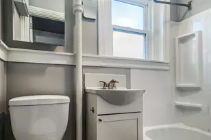 226 Morgan St, Phoenixville, PA 19460 - Photo 9